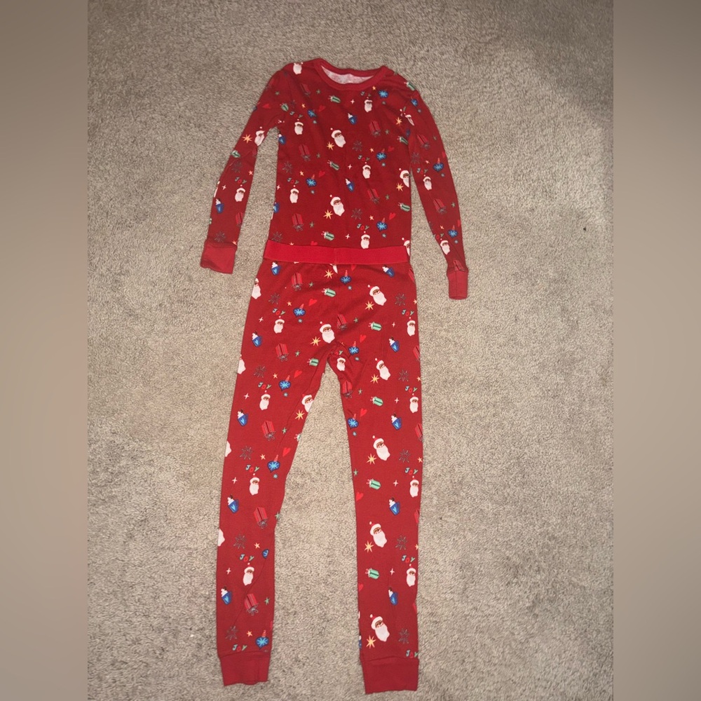 Unisex Kids Sz 8 Festive Red Santa Wondershop Pajama Set